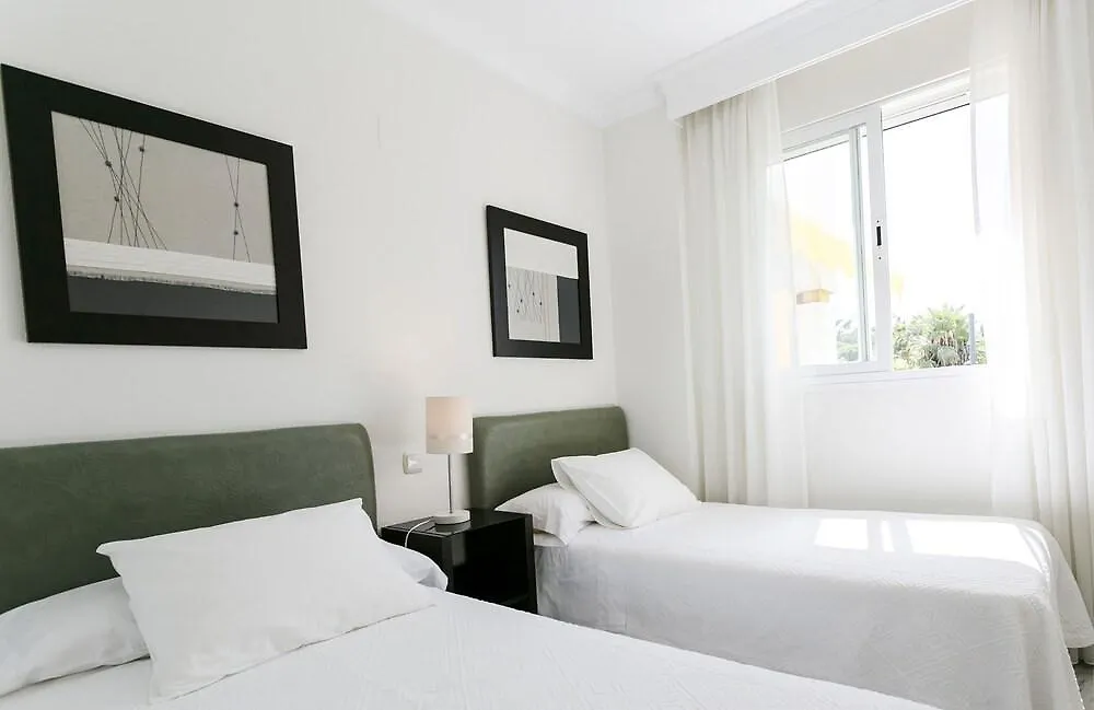 *** Hotel Apartamento Dama De Noche Marbella Spanien